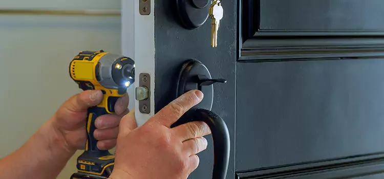 Commercial Door Lock Installation Bolingbrook