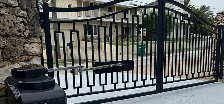Swing Gate Opener with Keypad Bolingbrook